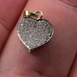 10k Yellow Gold 1/4 Ct Diamond  Heart Pendent